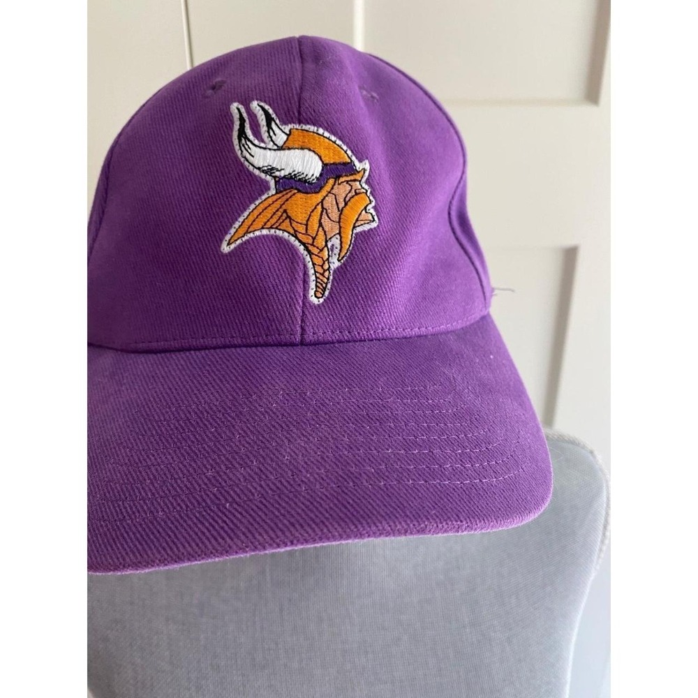 NFL Vikings Ball Cap Hat Fiber-optic Flashing Lightwear sku21